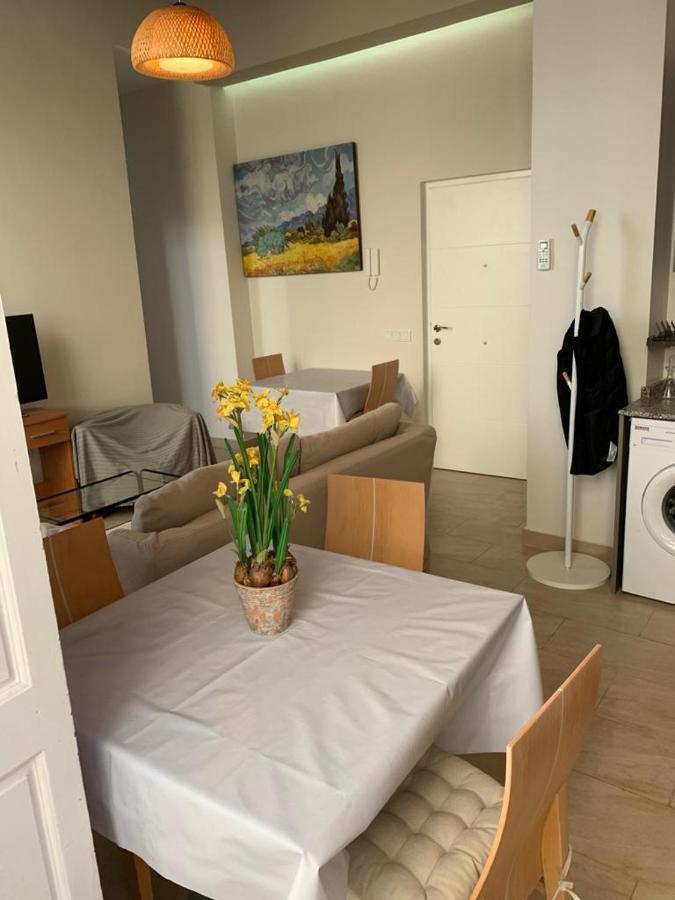 Apartamentos Valverde Cádiz 1 - A Esterno foto