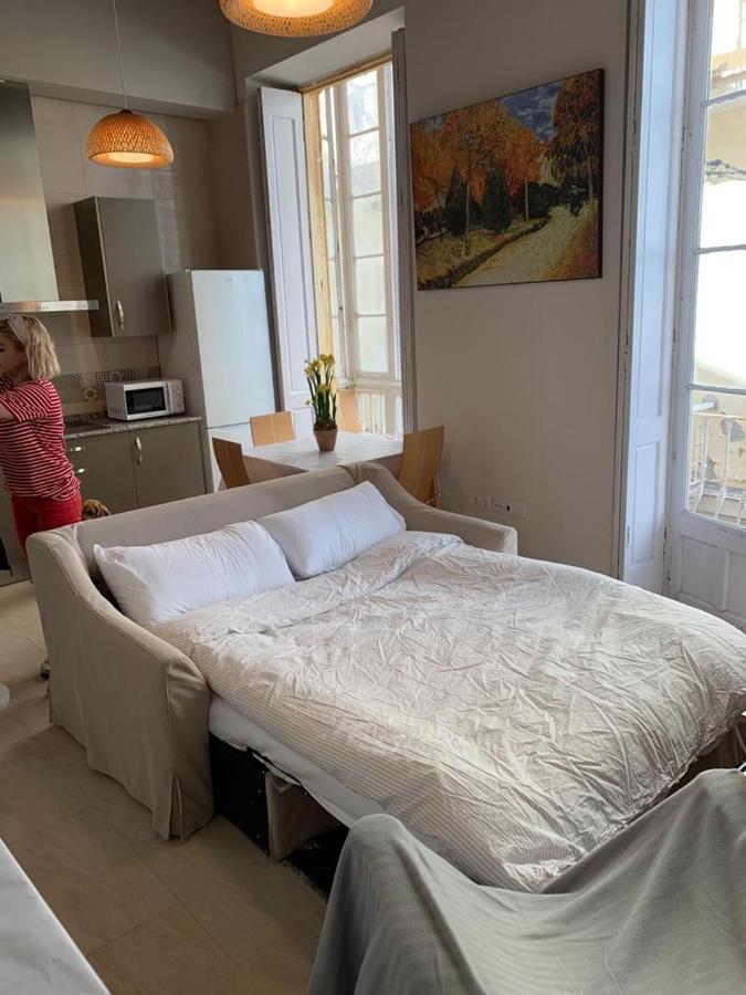 Apartamentos Valverde Cádiz 1 - A Esterno foto
