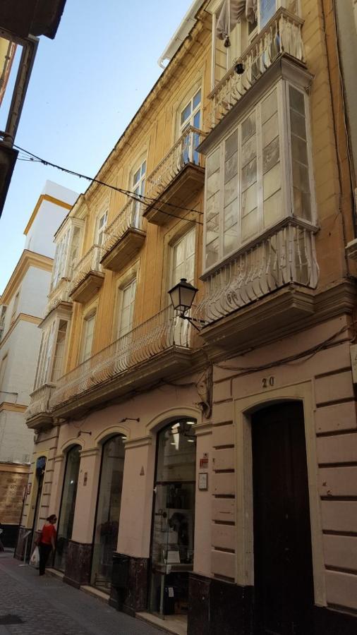 Apartamentos Valverde Cádiz 1 - A Esterno foto