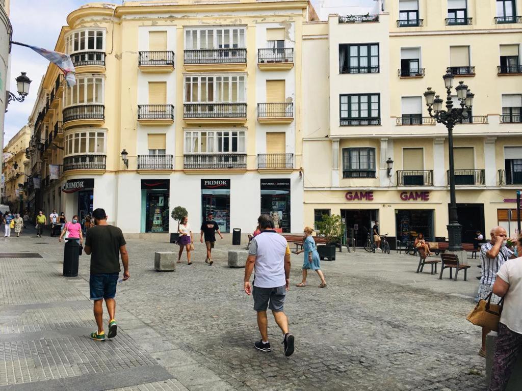 Apartamentos Valverde Cádiz 1 - A Esterno foto