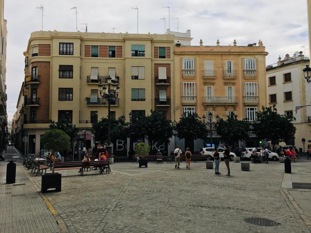 Apartamentos Valverde Cádiz 1 - A Esterno foto