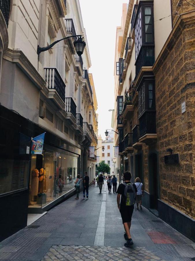 Apartamentos Valverde Cádiz 1 - A Esterno foto