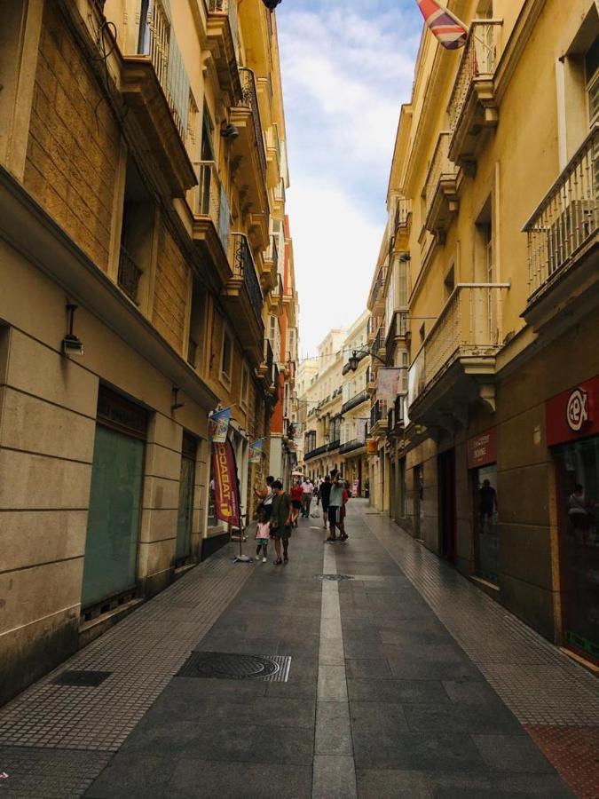 Apartamentos Valverde Cádiz 1 - A Esterno foto